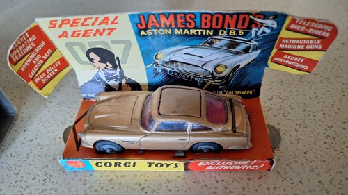 Corgi 261 james bond aston - ,