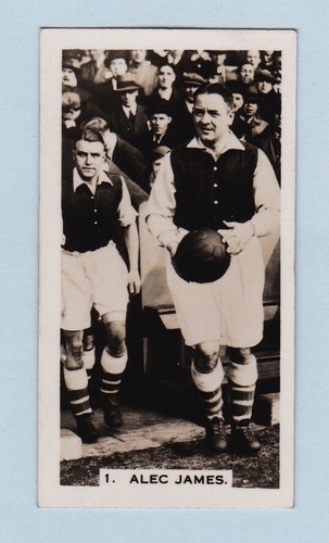 Cigarette card footballers - cigarette,
