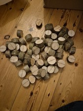 68 Wooden Place Card Holder