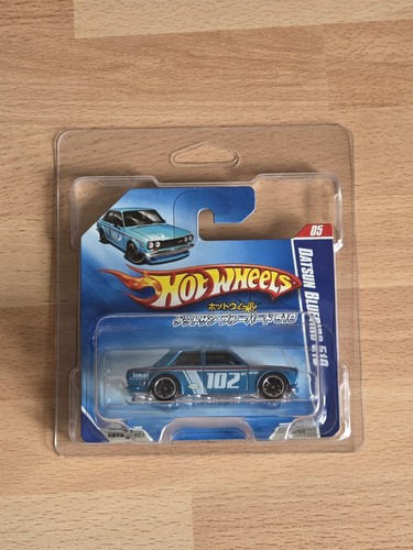 Hot wheels datsun - hot,