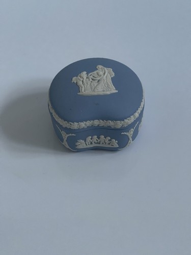 Wedgwood jasper ware small - jasper,