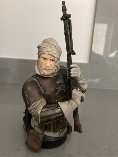 Star wars gentle giant dengar - star,
