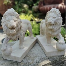 A PAIR OF SMALL FAUX STONE LIONS Garden Outdoor Patio Ornaments  H22cm L27cm