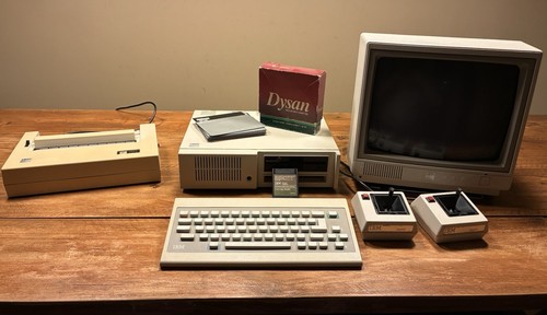 Vintage ibm pcjr home - home, computer