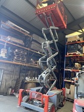 2012 skyjack 6832 scissor - 2012,