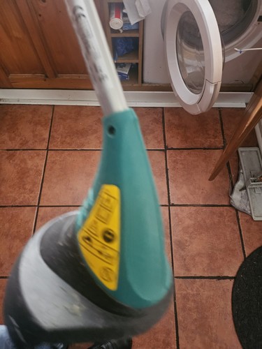 Bosch art corded grass - 23,