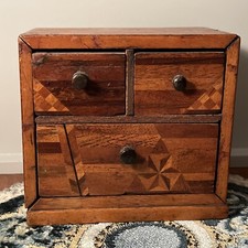 Unique Vintage Apprentice