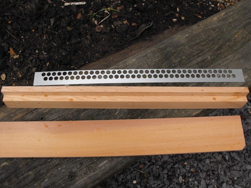 Wbc entrance porch mouse - entrance,