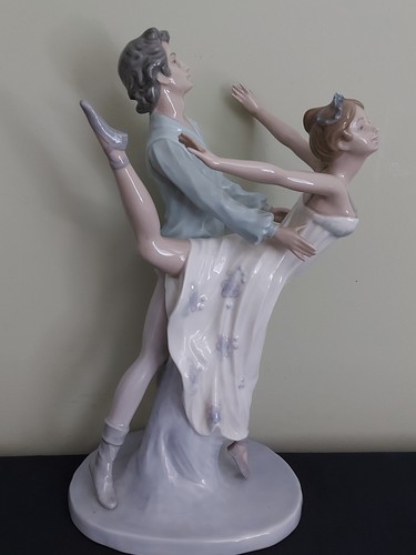 Nao lladro 0400 - nao, "dancing