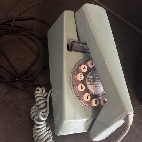 Wild wolf vintage blue phone - wolf,
