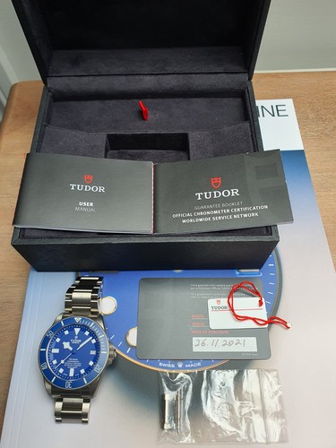 Tudor pelagos blue men watch - tudor,