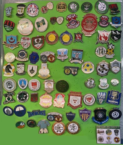 Irish football lapel - football, badges