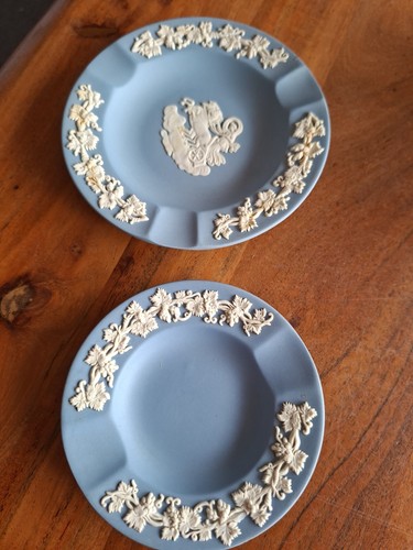 Wedgewood jasperware small - jasperware,