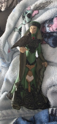 Morgan fay figurine hap - morgan,