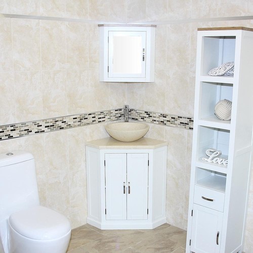 Off white painted bathroom - painted,