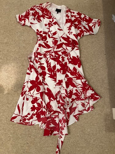 Nwot phase eight floral wrap - nwot,