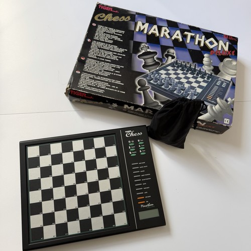 Vintage tiger chess - chess, marathon