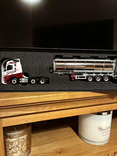 Wsi scale volvo - scale, 1:50