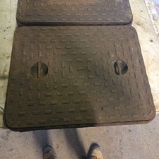 Cast iron Manhole Cover & frame 652mm X 505mm lifting handles lid Free p&p 
