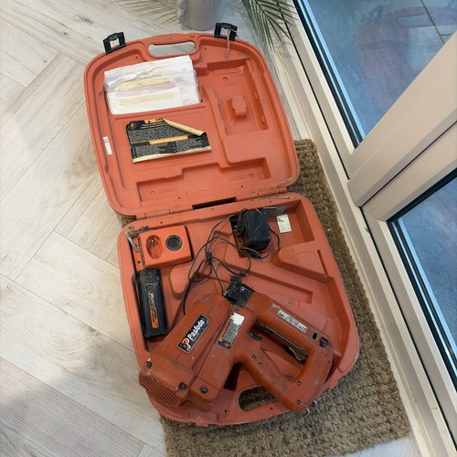 Paslode im250 nail gun - ,