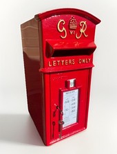 GR Royal Mail Post Box letter