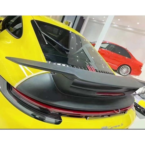 Unpainted rear spoiler combat - unpainted,