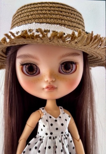 Icy custom blythe style - icy, doll