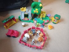 Fisher-Price Little People Zoo Playset with Figures and Animals Bundle