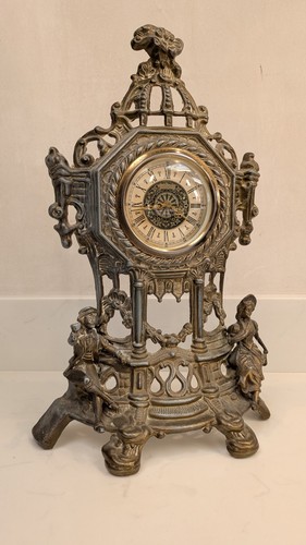 Lovely vintage baroque style - lovely,
