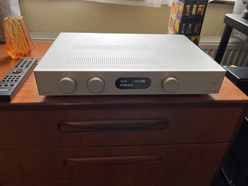 Audiolab 8300a integrated - audiolab,