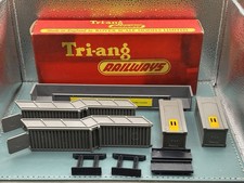 Triang OO Gauge R71 Footbridge