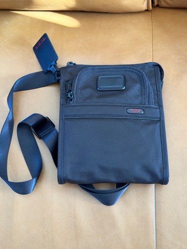 Tumi alpha pocket bag small - tumi,