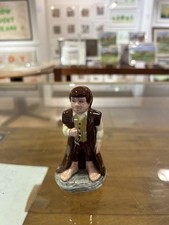 ROYAL DOULTON FIGURINE BILBO