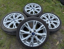 X4 FORD FIESTA MK7.5 13-18
