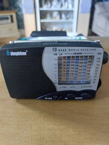 Vintage short wave - short, radio