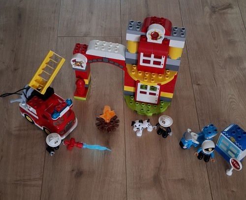 Lego duplo fire - fire, station
