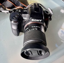 Sony Alpha A200 10.2MP Digital