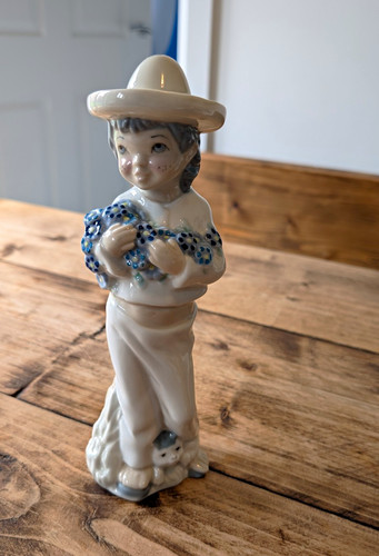 Casades porcelain boy - boy, figurine