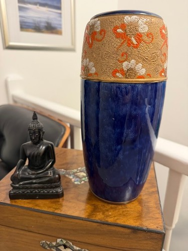 Royal doulton lambeth style - doulton,