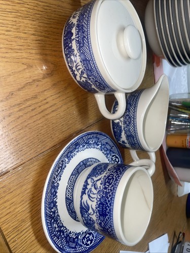 Blue willow creamer - blue, bowl