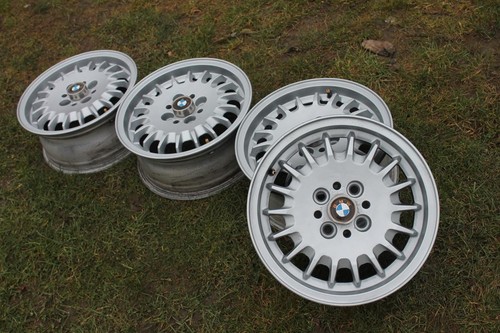 Bottlecaps alloys 4x100 - 14",