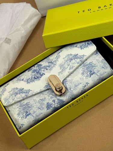 Brand new ted baker ayalami - brand,