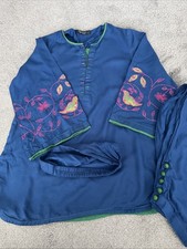 Girls' Asian Indian Pakistani