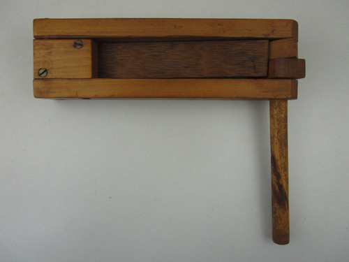 Vintage wooden ratchet noise - vintage,