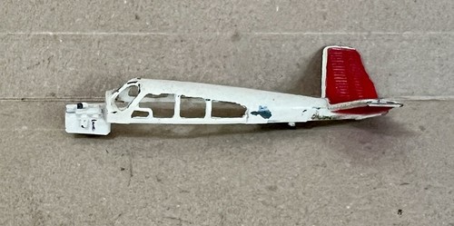 Dinky beechcraft s35 - beechcraft, bonanza