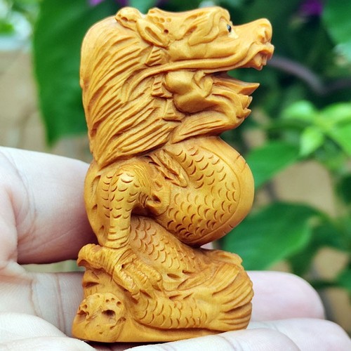 M9047 hand carved boxwood - hand,