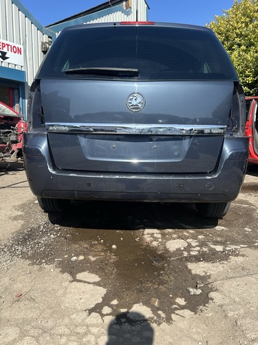 Vauxhall zafira bumper rear - vauxhall, b