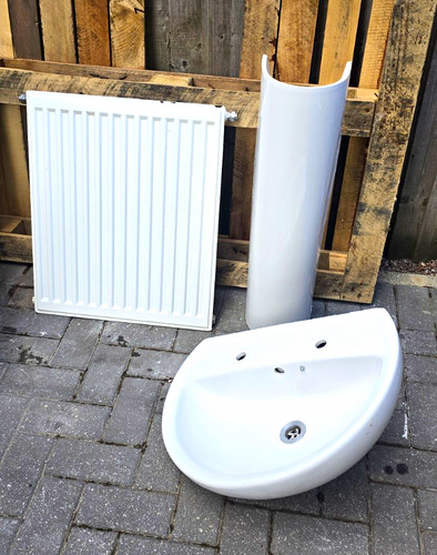 White ceramic wall mounted - wall,