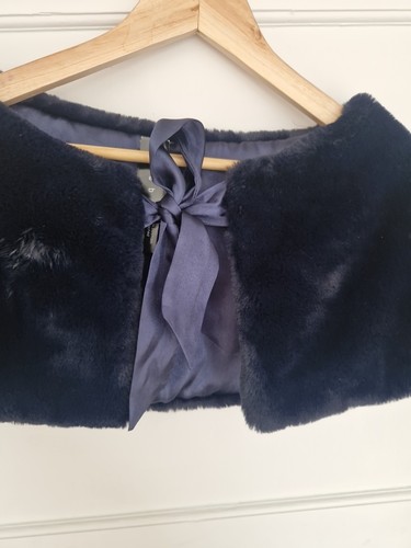 Navy blue fur bow - blue,