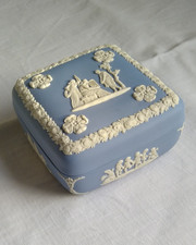 Vintage Wedgewood Trinket Box